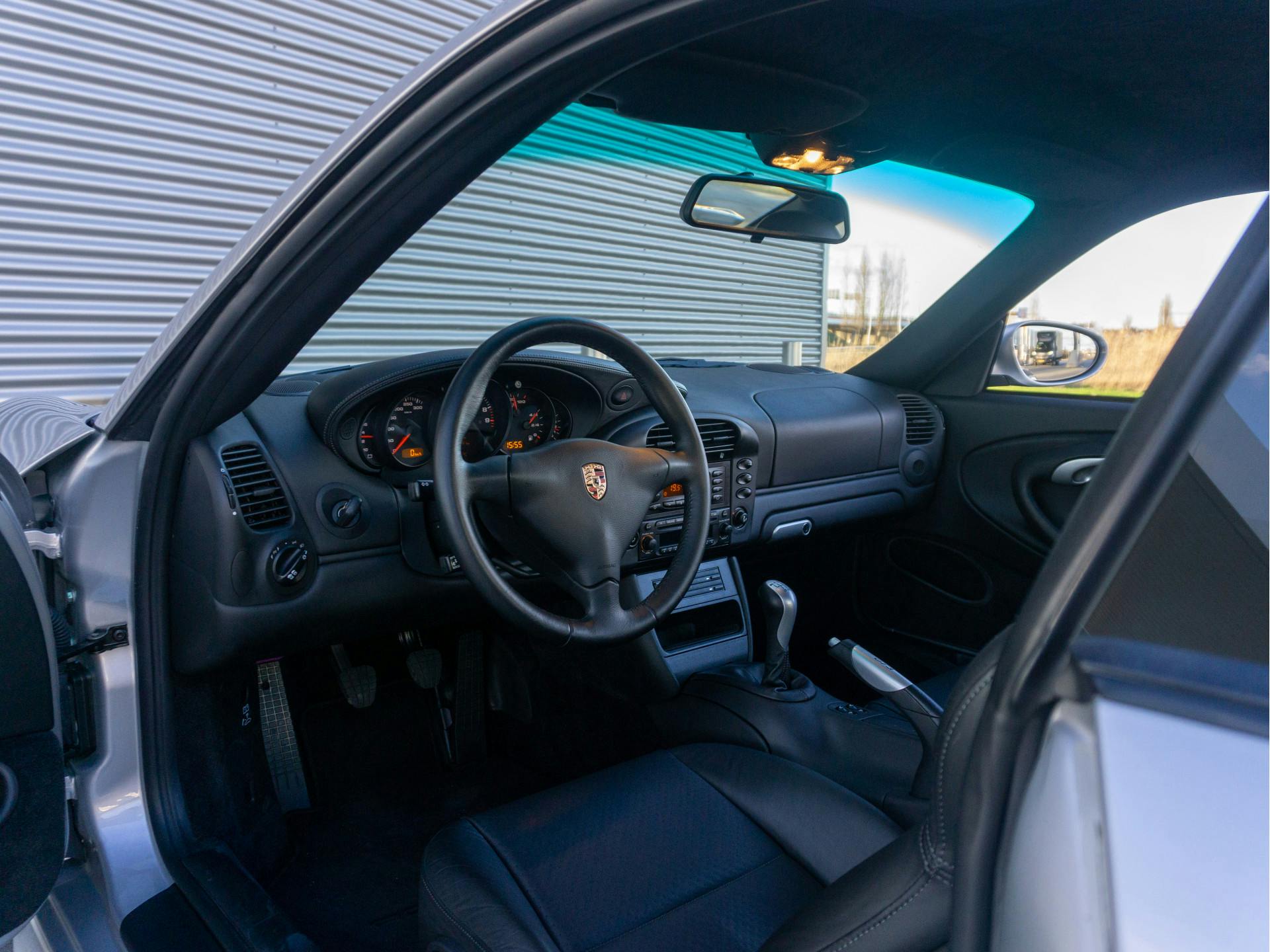 Porsche 911 3.6 Coupé GT3