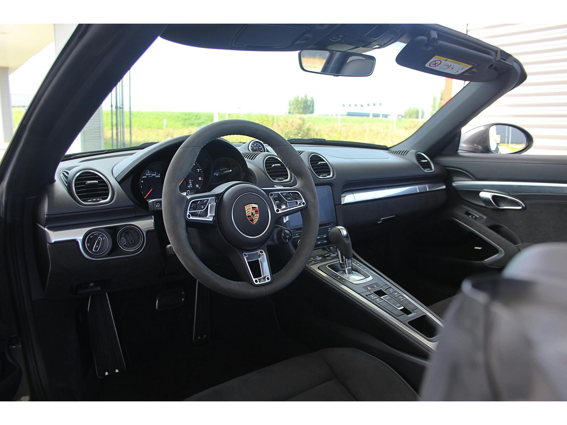 Porsche 718 Boxster GTS 4.0