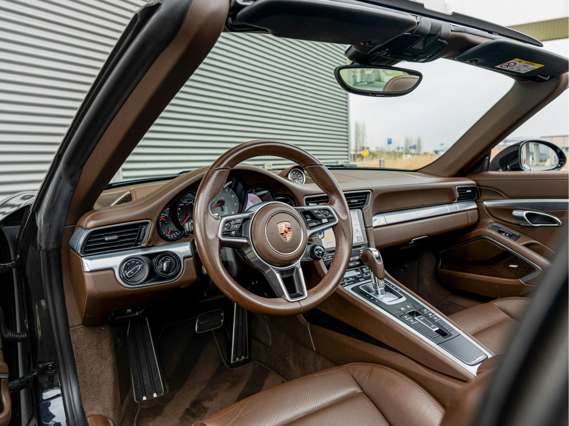 Porsche 911 3.0 Targa 4S | Sport Chrono | Sportstoelen | Stoelverwarming |