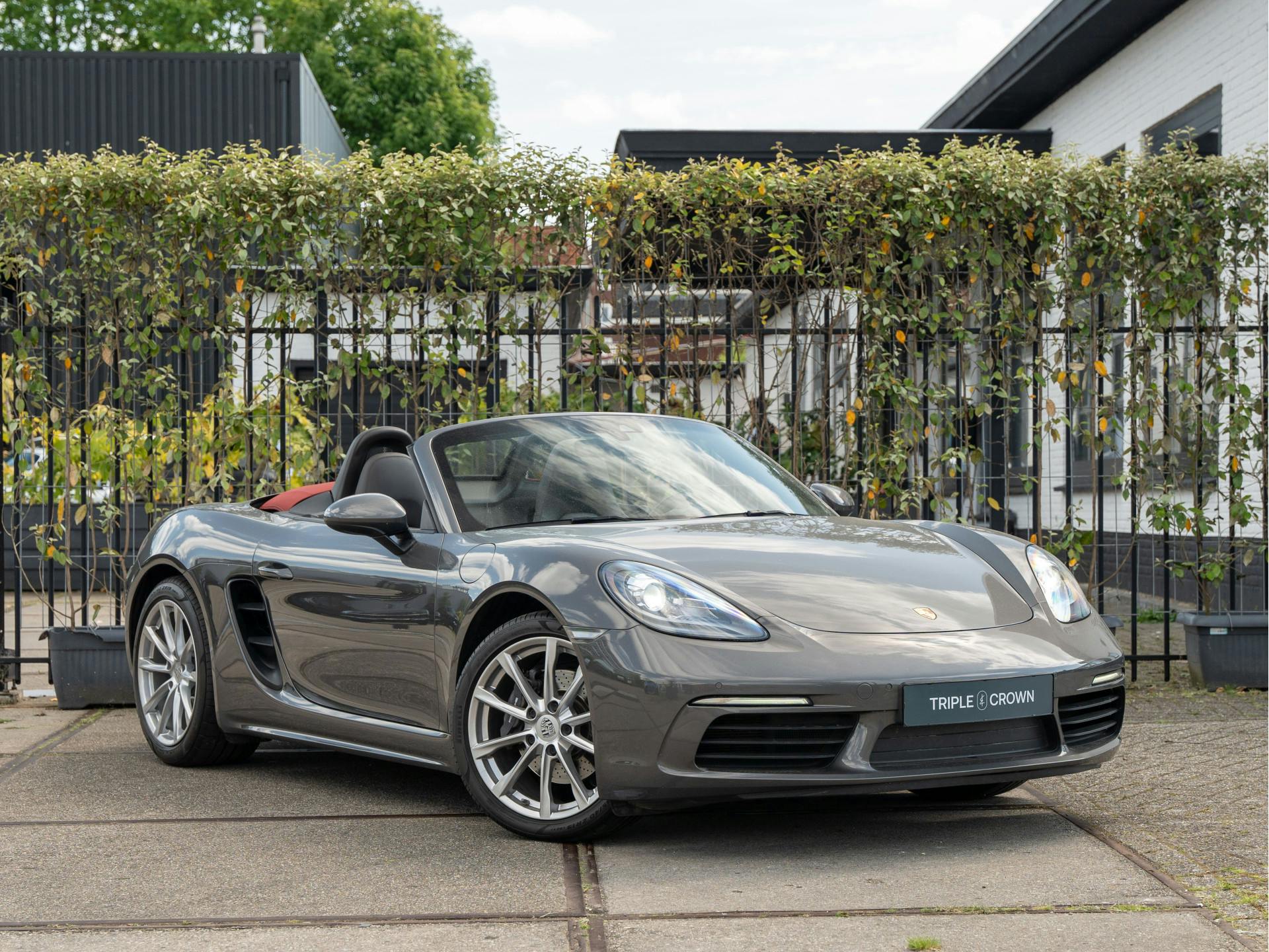 Porsche 718 Boxster 2.0 | Sportstoelen | Stuur-Verwarmbaar | Sound-Package Plus
